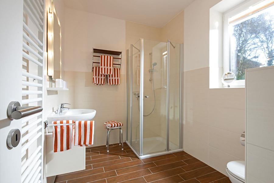 Ferienhaus Mien Huske ノルダーナイ 部屋 写真
