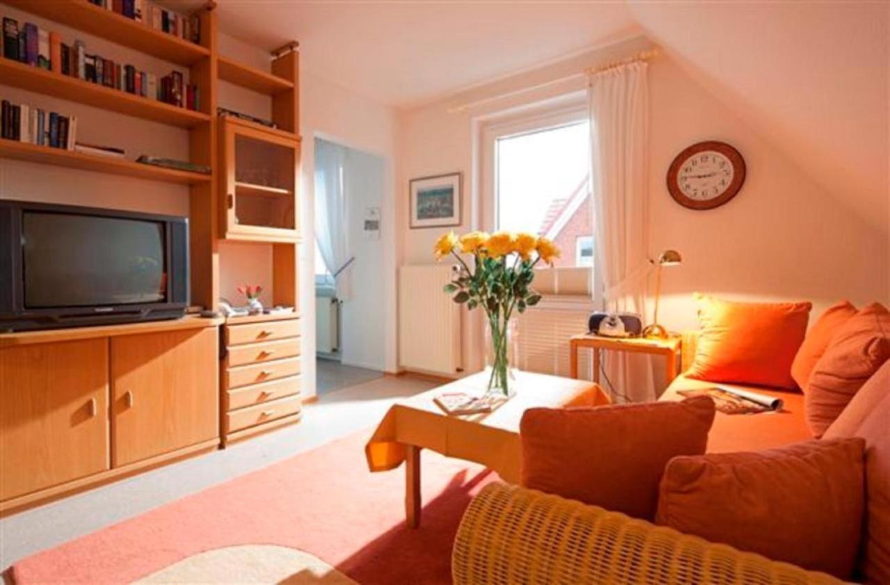 Ferienhaus Mien Huske ノルダーナイ 部屋 写真